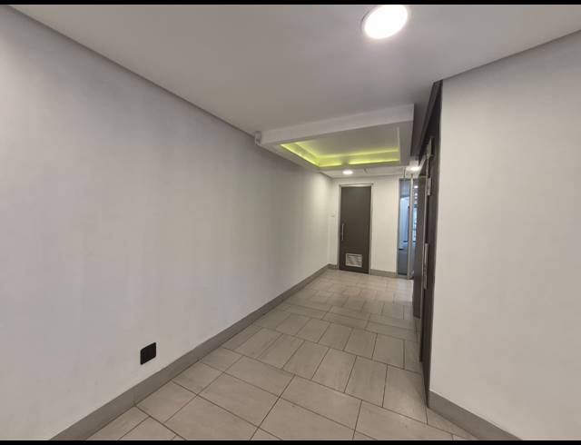 1,065M² OFFICE TO LET IN SANDTON CENTRAL